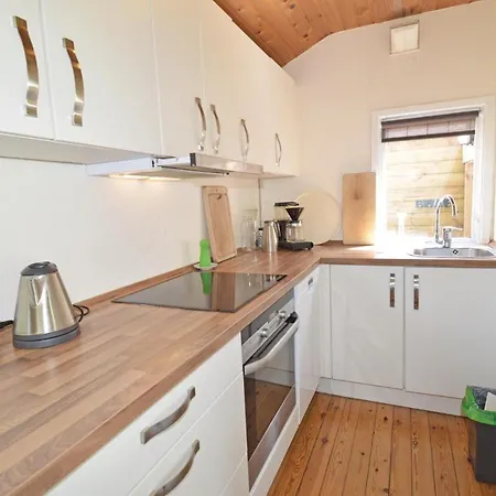 3 Bedroom Amazing In Rodby * Kramnitse