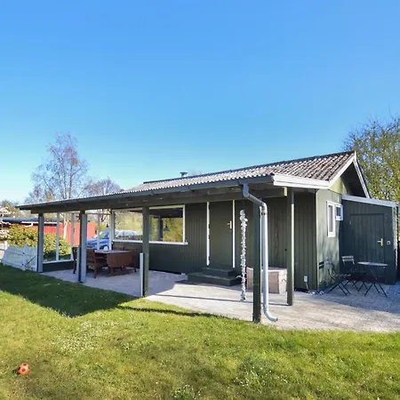 3 Bedroom Amazing In Rodby Kramnitse